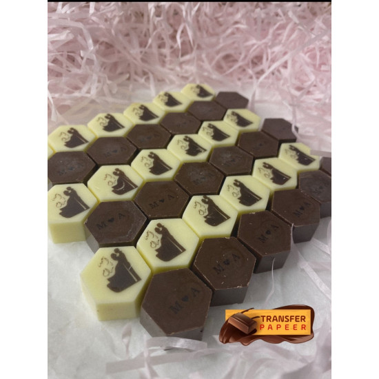 Magnetic molds