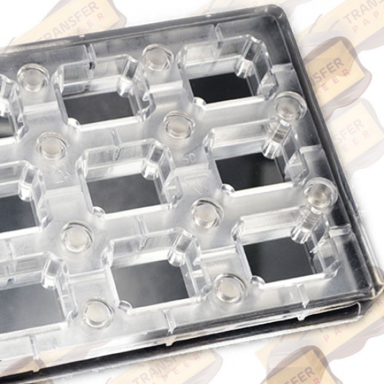 Magnetic molds