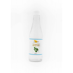 ماء المورينجا المقطر العضوي