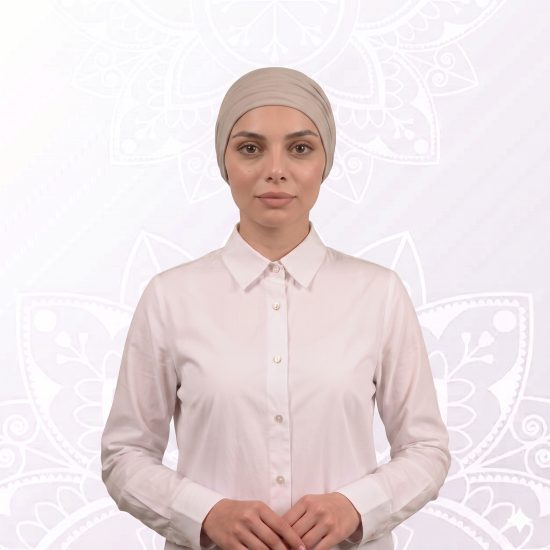 توربان من قطعتين باللون البيج توربان من قطعتين باللون البيج