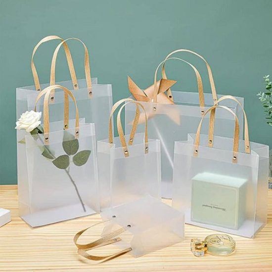 Transparent Plastic Gift Bag 20×25×9.5 cm, Beige Handle Transparent Plastic Gift Bag 20×25×9.5 cm, Beige Handle