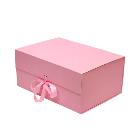 Gift Box Thick Cardboard Foldable With Magnetic Lid Rectangular 33x26x15 cm Pink Gift Box Thick Cardboard Foldable With Magnetic Lid Rectangular 33x26x15 cm Pink
