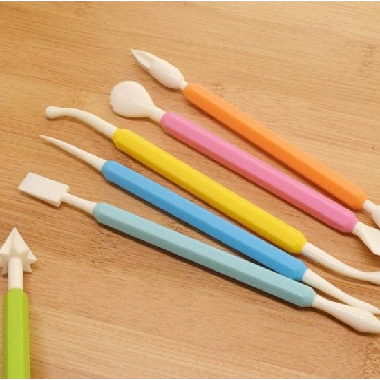 9 Piece Dough and Cake Shaping Tool Set