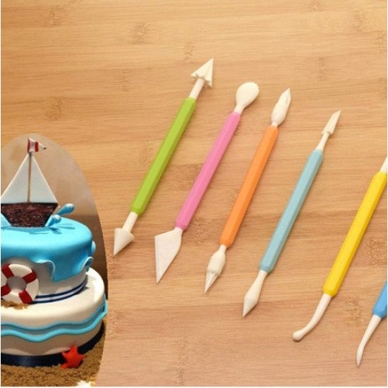 9 Piece Dough and Cake Shaping Tool Set
