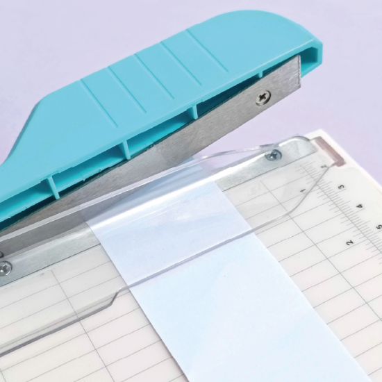 Paper Cutter Plastic Small Kamei 4*6 inch