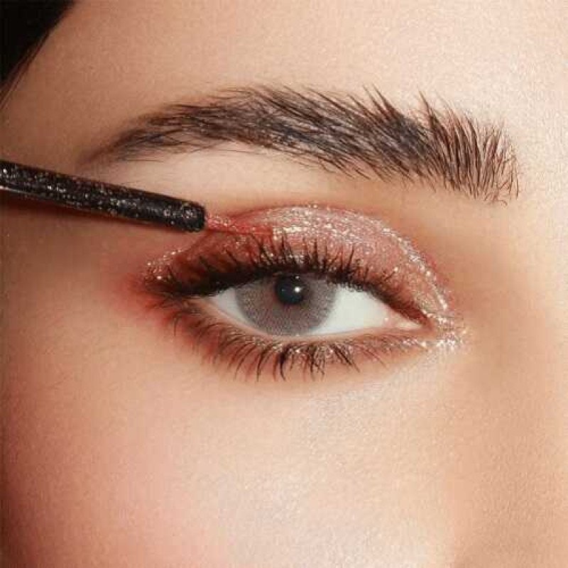 كحل سائل لامع من نورة بو عوض - جولد روز كحل سائل لامع من نورة بو عوض - جولد روز