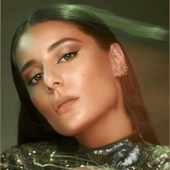 Huda Beauty's Huda Beauty's Khaki Hayes Obsessions Palette