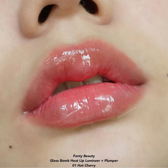 Fenty Beauty Gloss Bomb Heat - Lip Luminizer + Plumper (Hot Cherry)