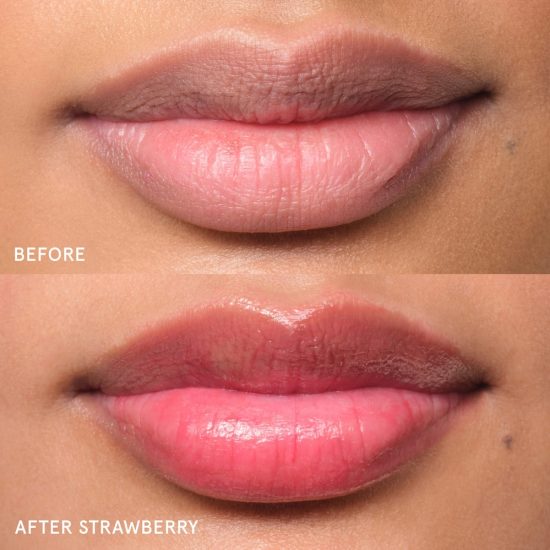مرطب شفايف جلوسير فراولة (Balm Dotcom Strawberry) - لون أحمر توتي شفاف