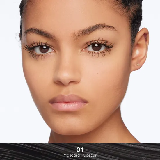 ماسكارا جوتشي (Gucci L'Obscur Mascara) درجة Eve Black - أسود فاحم لطول استثنائي