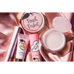 Too Faced: Everything You Need For A Perfectly Matte Skin Set