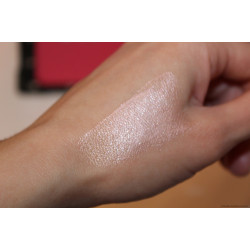 essence Baby Got Glow Liquid Highlighter - Morning Dew
