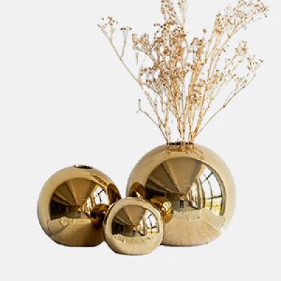 ديكورات وتحف