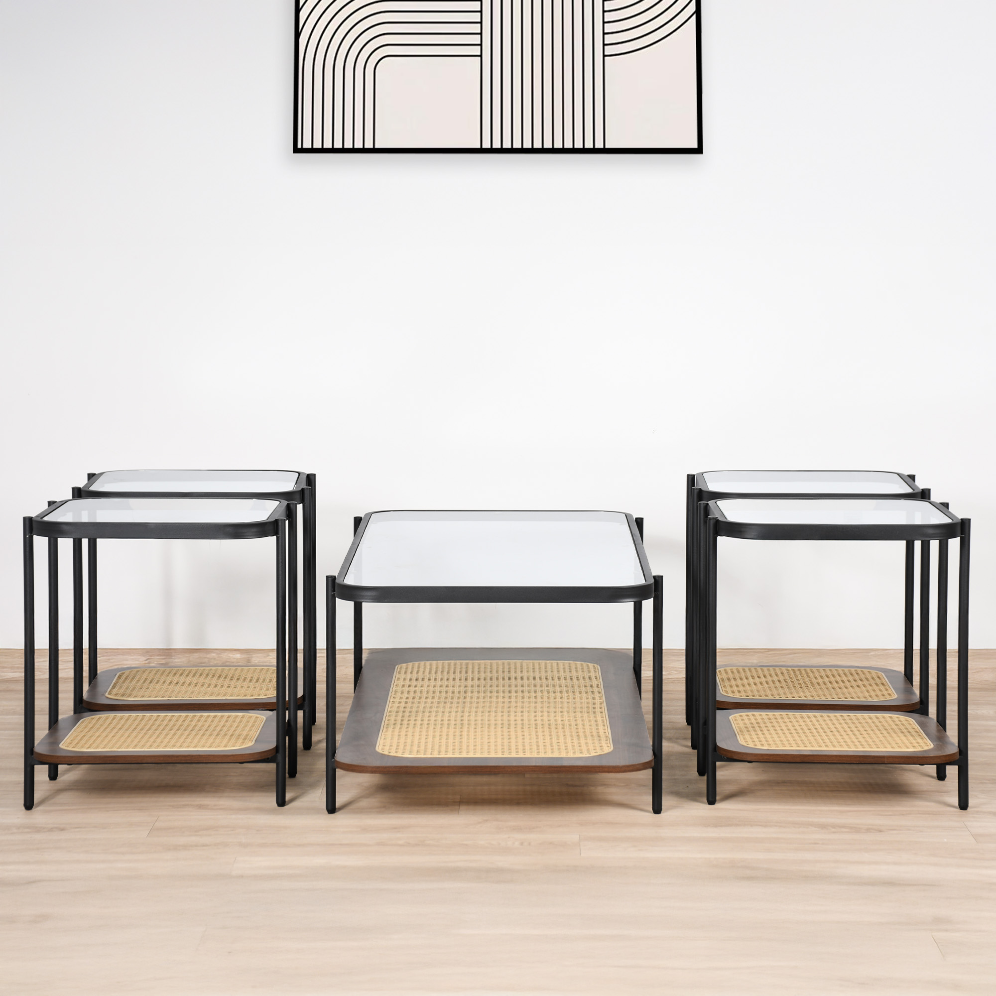 طقم طاولات خدمة 5 قطع من الزجاج والرّاتان طقم طاولات خدمة 5 قطع من الزجاج والرّاتان