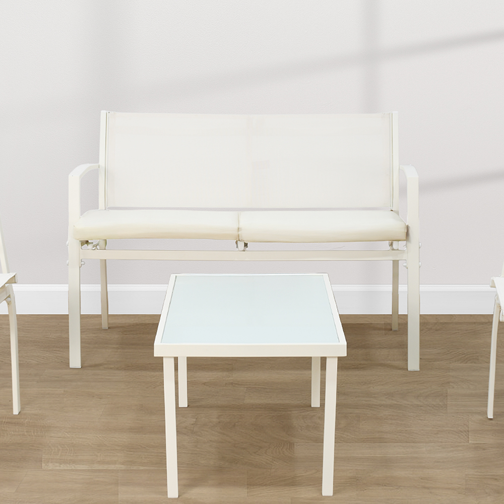 جلسة خارجية 4 مقاعد و طاولة أوف وايت جلسة خارجية 4 مقاعد و طاولة أوف وايت