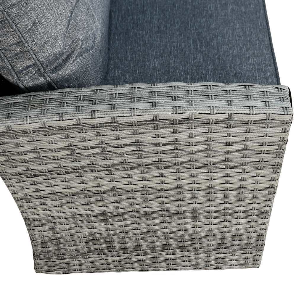 جلسة خارجية 7 مقاعد راتان وطاولة زجاجية