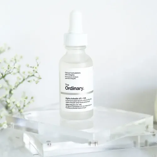 The Ordinary Alpha Arbutin 2% + HA Concentrated Brightening & Anti-Pigmentation Serum – 30ml