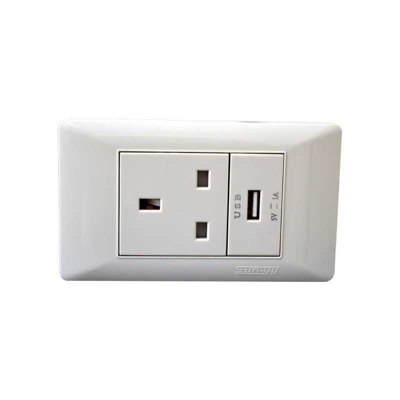 فيش 13 امبير + شاحن 2*4 - صن يو 6