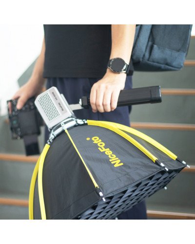 NiceFoto AR-600A Bi-Color Mini Portable LED Video Light With mini-40cm Softbox/Stand