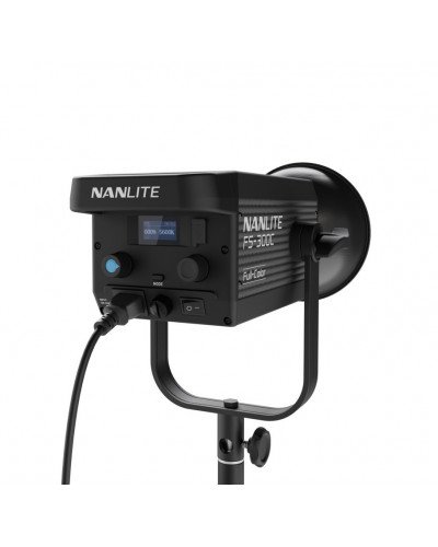 Nanlite FS-300C LED RGBW Color Spot Light Nanlite FS-300C LED RGBW Color Spot Light