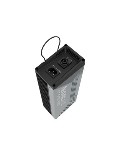 Nanlite FC-500C LED RGBW Color Spot Light Nanlite FC-500C LED RGBW Color Spot Light
