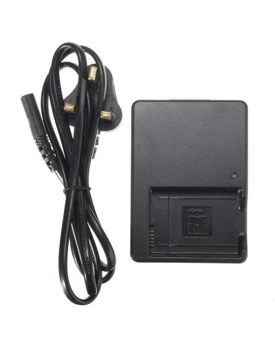 MH-24 Battery Charger for Nikon D3100, D3200, D3300, D3400, D3500, D5100, D5200, D5300, D5500, D5600, Df DSLR, Coolpix P7000, P7100, P7700, P7800 Cameras