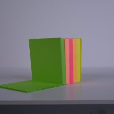 كلاس ورق لاصق ملاحظات - 3×3 سم – مثالي للاستخدام اليومي في المدرسة أو المنزل أو المكتب