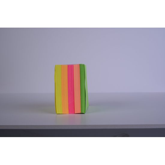كلاس ورق لاصق ملاحظات - 3×3 سم – مثالي للاستخدام اليومي في المدرسة أو المنزل أو المكتب